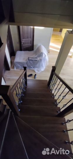 Деревянная лестница