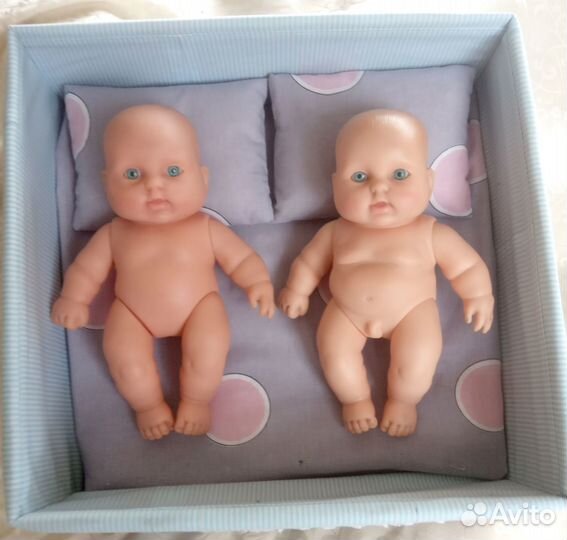 Куклы пупсы с кроваткой, 20 см