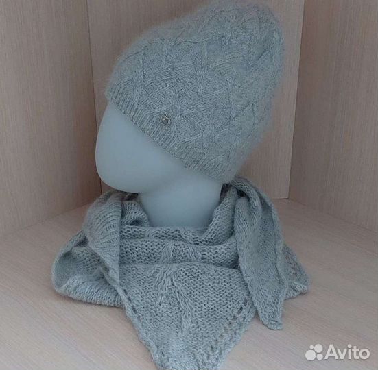 Комплект:шапка +косынка