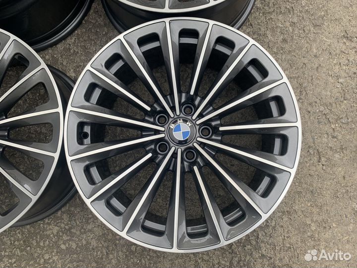 Оригинальные разноширокие диски BMW 7 F01 R19 252