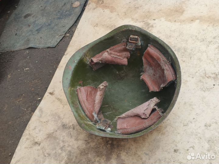 Военная советская каска ВОВ