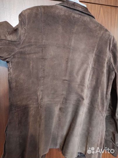 Замшевая куртка женская