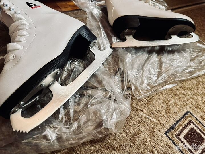 Коньки женские 39 Active