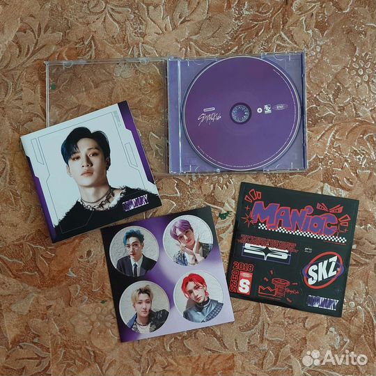 Альбомы Stray kids