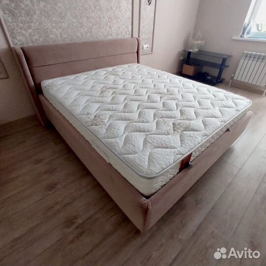 Матрас Новый