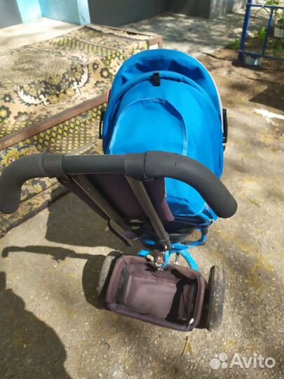 Трехколесный велосипед