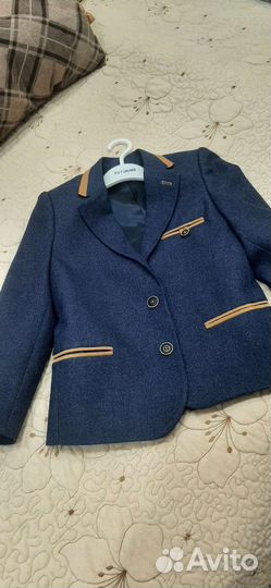 Пиджак для мальчика 128