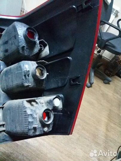 Продам фонарь задний левый на Сузуки Гранд Витара