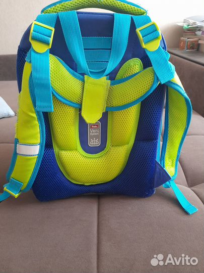 Школьный рюкзак