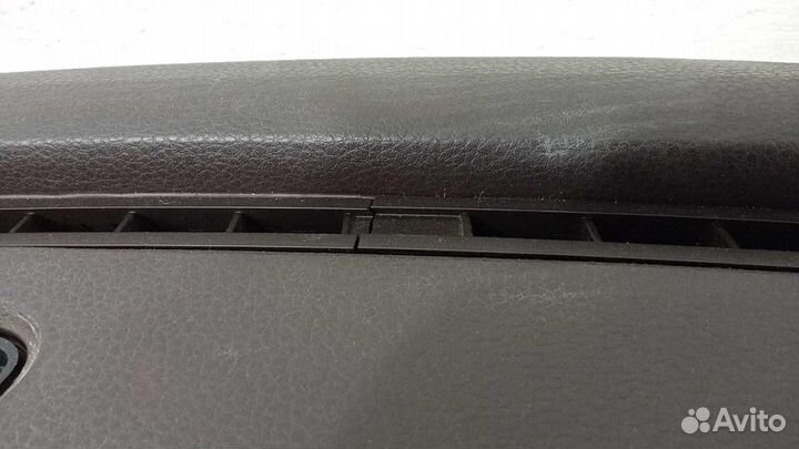 Торпедо Volkswagen Touareg