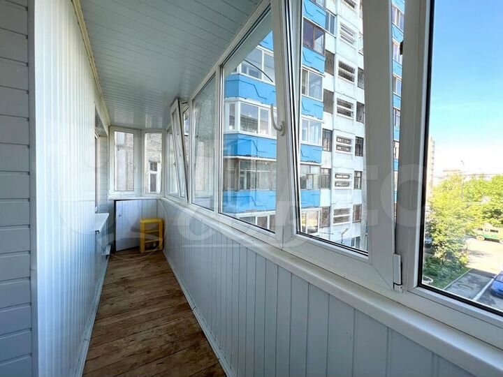 3-к. квартира, 91 м², 3/9 эт.