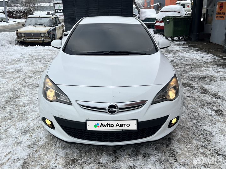 Opel Astra GTC 1.4 МТ, 2012, 211 500 км