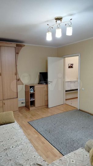 2-к. квартира, 49 м², 5/9 эт.