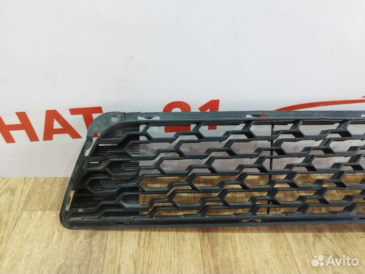 Решетка переднего бампера KIA Cerato 2