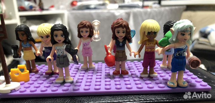 Iego,оригинальные чловечки с аксессуаром