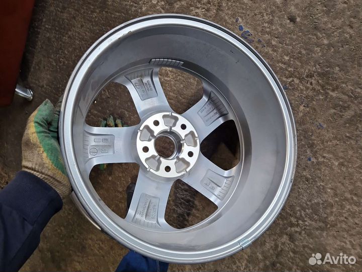 Диск оригинал r17 хендай соната 7