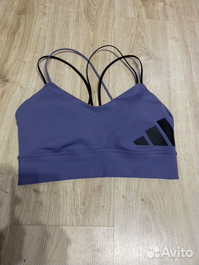 Топ женский спортивный