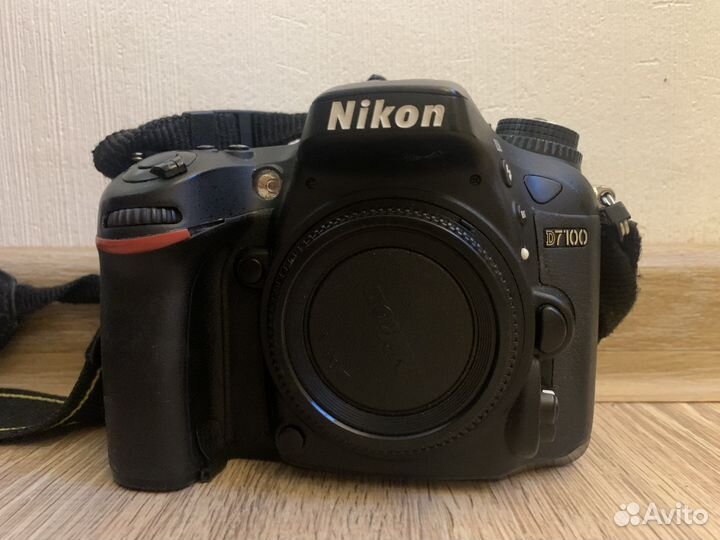 Nikon d7100 body