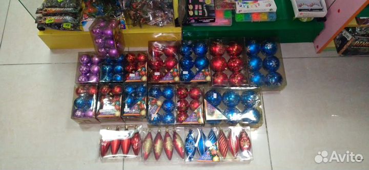 Елочные игрушки