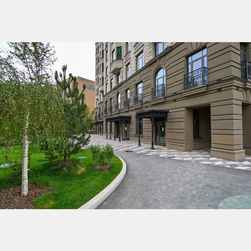 3-к. квартира, 84,5 м², 16/19 эт.