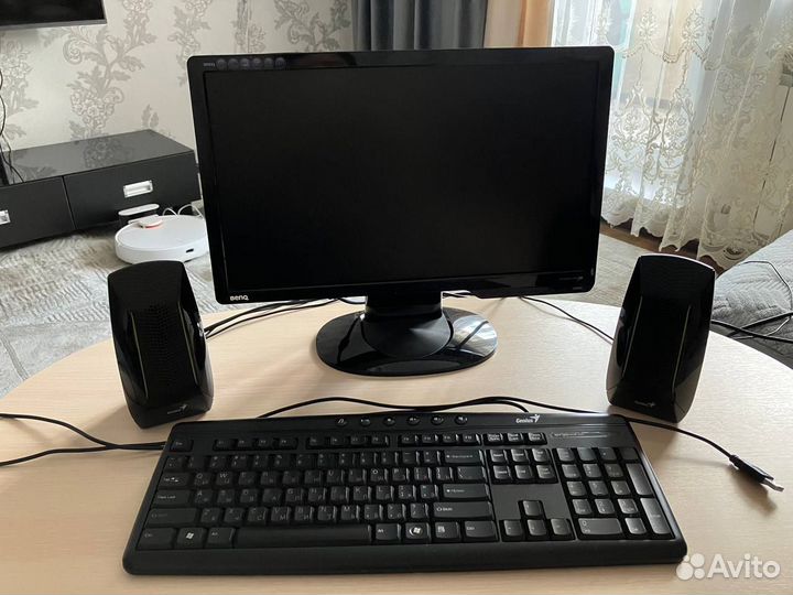 Монитор для компьютера benq с клавиатурой