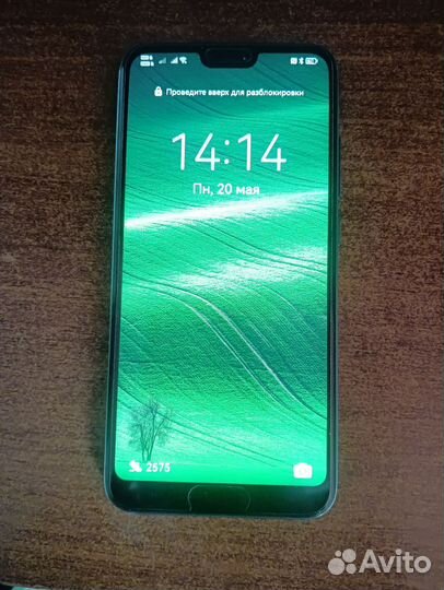 HONOR 10, 4/64 ГБ