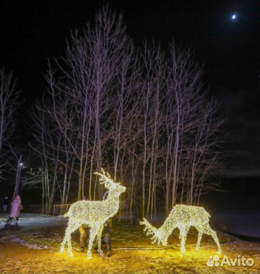 Новогодний олень светящийся уличный