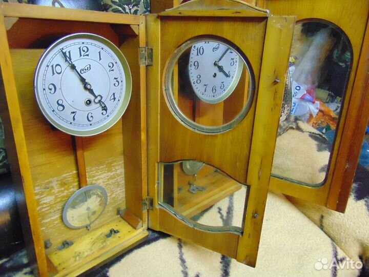 Часы настенные с боем Янтарь.2 шт.На ходу