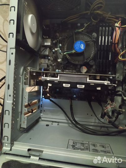 Игровой системный блок с монитором