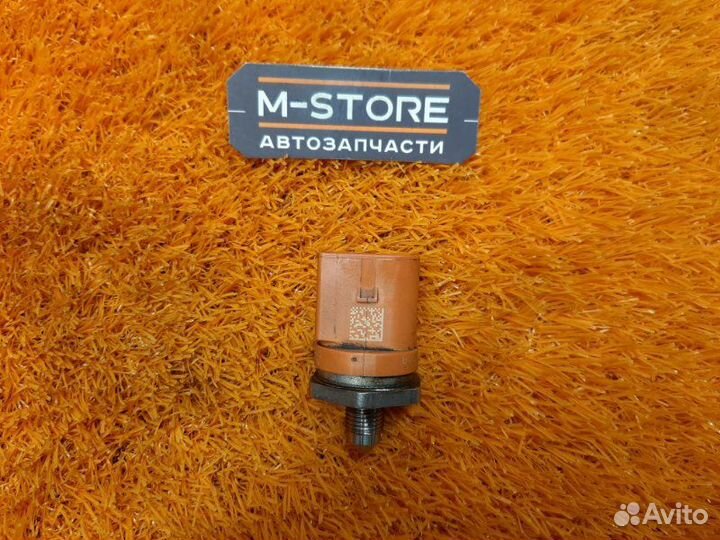 Датчик давления топлива Volkswagen Tiguan 5N cczd