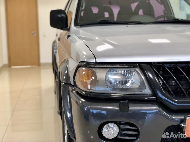 Mitsubishi Pajero Sport, 2002