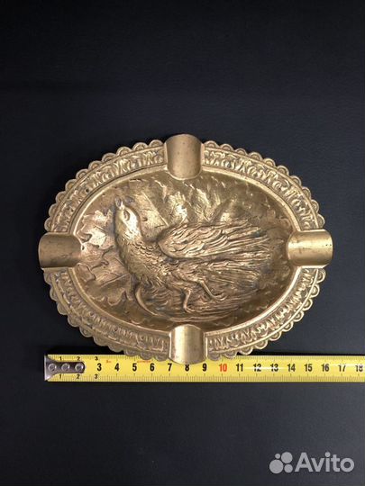 Пепельница бронзовая