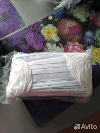 Медицинские одноразовые маски