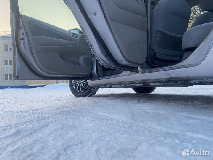 Toyota Prius 1.5 CVT, 1998, 470 000 км