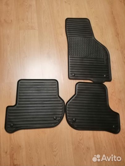 Коврики салона Шкода Октавия А5 (DCC 600 002A)