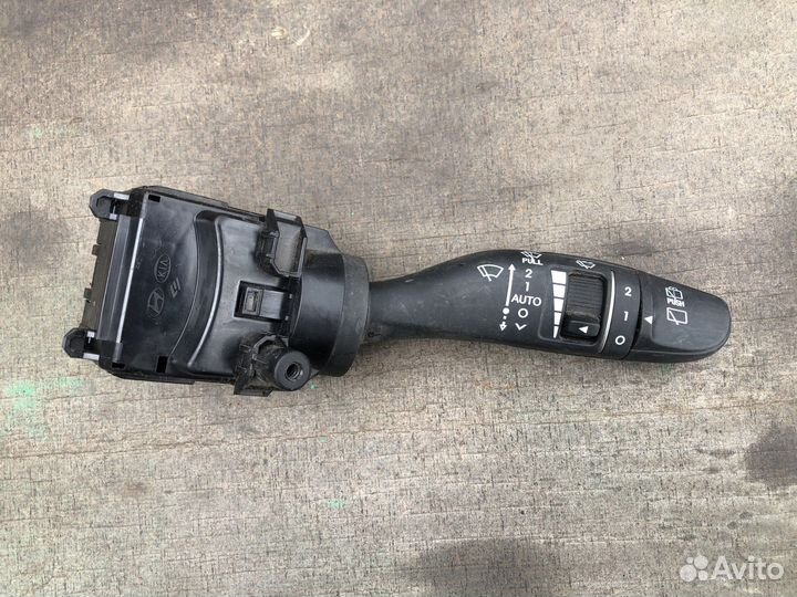 Подрулевой переключатель правый Hyundai Santa Fe 3
