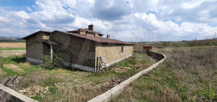 Коттедж 340 м² на участке 8,81 га