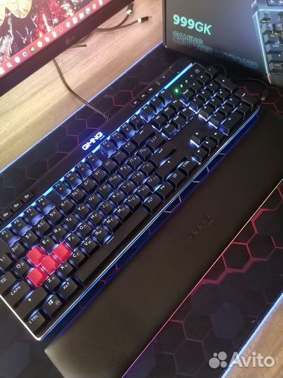 Игровая механическая клавиатура