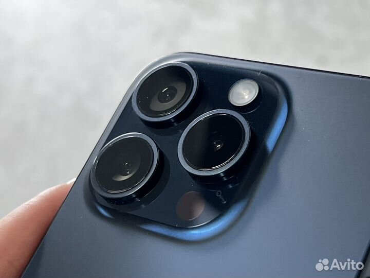 iPhone 15 Pro, 256 ГБ