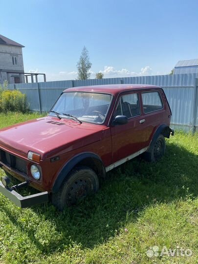 LADA 4x4 (Нива) 1.7 МТ, 1997, битый, 150 000 км