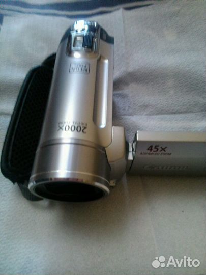 Кинокамера canon FS 100 новая