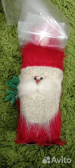 Елочные игрушки разные стеклянные снежные шары