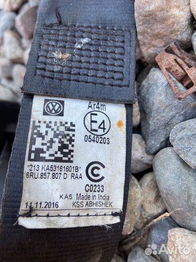 6RU857807D Ремень безопасности зад. центр. vw Polo