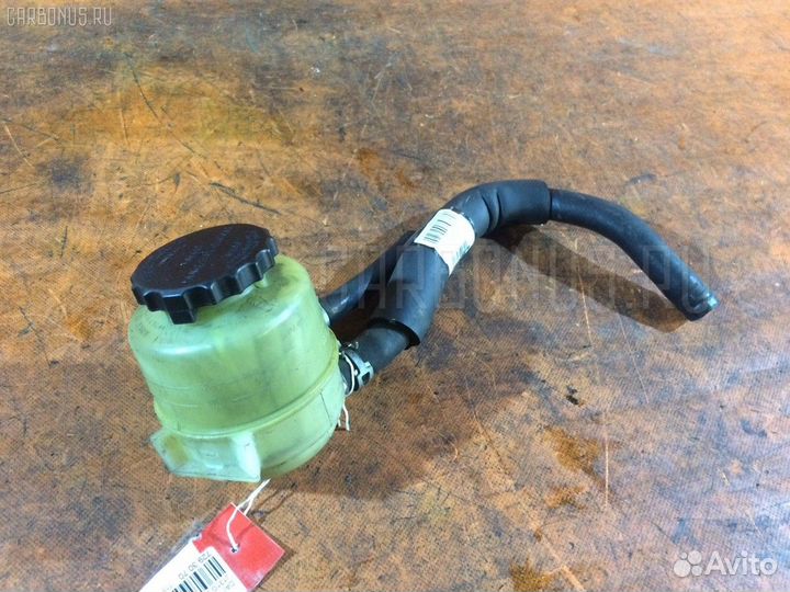 Бачок гидроусилителя 44360-87401-000 на Daihatsu T