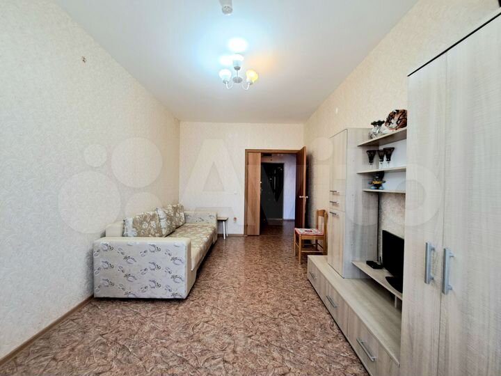 1-к. квартира, 38 м², 1/9 эт.