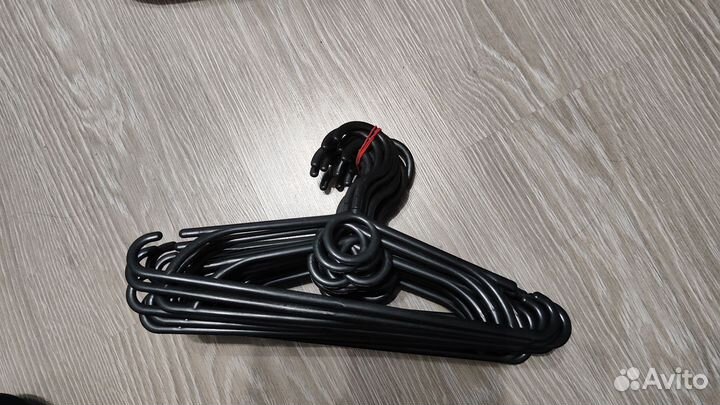 Вешалки плечики детские