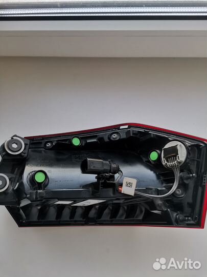 Фонарь задний левый volkswagen polo liftback