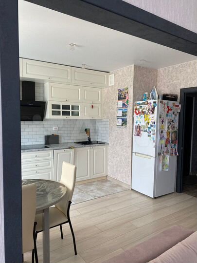 2-к. квартира, 60,8 м², 10/17 эт.