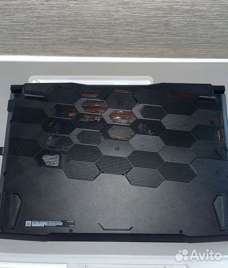 Игровой ноутбук msi katana