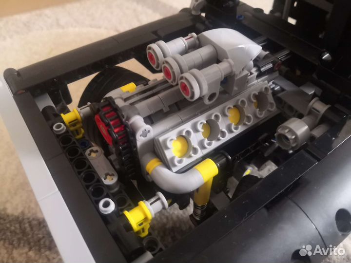 Lego авто Dodge из форсажа